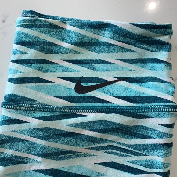 Nike Legendary Cropped Leggings Blue Print SzXS - Picture 8 of 11